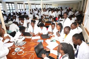 EWRTYUIOIYYTREEWDSTCYFGFT